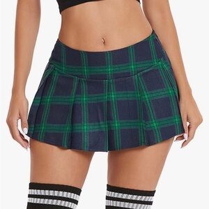 Plaid mini skirt